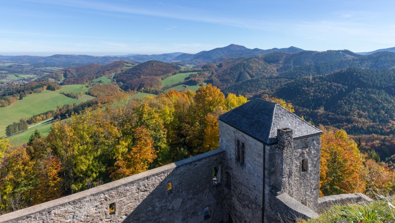 Araburg, © Christian Handl Araburg, © Christian Handl