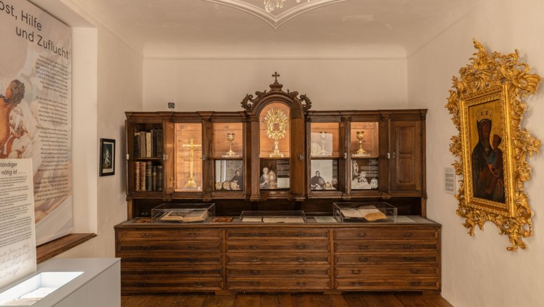 Sakristei, © Erwin Schefstoss Sakristei, © Erwin Schefstoss