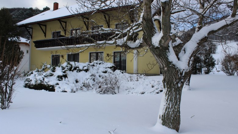 Unser Hof im Winter, © Familie Reischer Unser Hof im Winter, © Familie Reischer