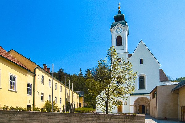 Basilika Klein-Mariazell Vorplatz, © wingrafik Basilika Klein-Mariazell Vorplatz, © wingrafik
