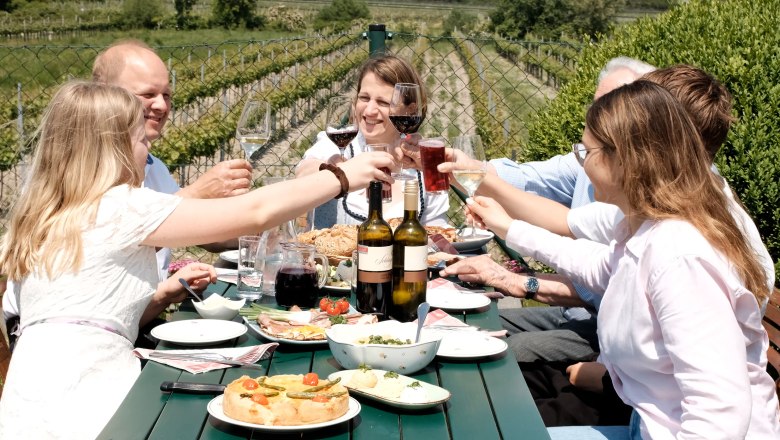 Familie Schlager, © Wienerwald Tourismus/Kerstin Semmelmeyer Familie Schlager, © Wienerwald Tourismus/Kerstin Semmelmeyer