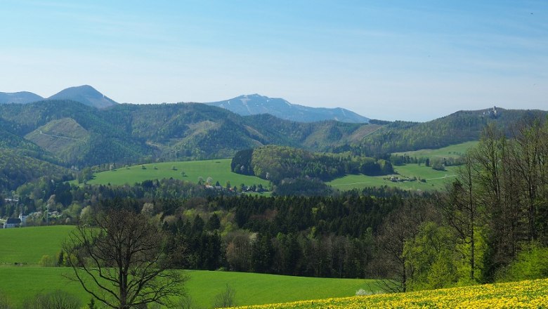 Sommerfoto, schöner Blick auf die Gemeinde Kaumberg, © Kaumberg/Radinger Doris Sommerfoto, schöner Blick auf die Gemeinde Kaumberg, © Kaumberg/Radinger Doris