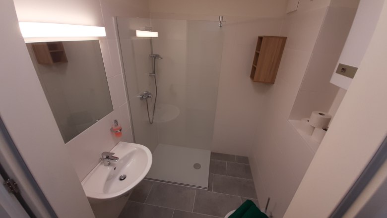 Bathroom, © Motel Bad Vöslau_karuza Bathroom, © Motel Bad Vöslau_karuza