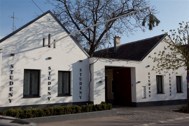 Heuriger Studeny, © Studeny Heuriger Studeny, © Studeny