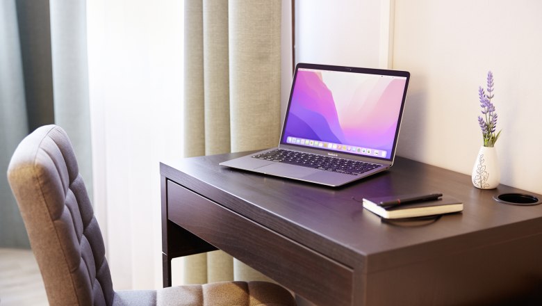 Gästezimmer, Schreibtisch, © Pension Pia OG Gästezimmer, Schreibtisch, © Pension Pia OG