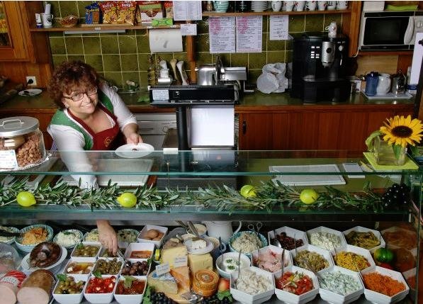 Buffet, © Heuriger Österreicher Buffet, © Heuriger Österreicher