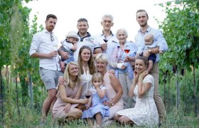 Weingut Mayer Familie, © Weingut Mayer Weingut Mayer Familie, © Weingut Mayer