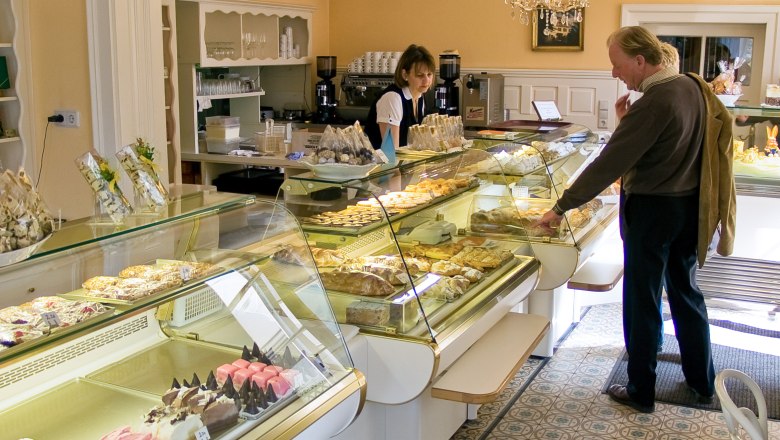 Cafe - Konditorei Ullmann, © Cafe - Konditorei Ullmann Cafe - Konditorei Ullmann, © Cafe - Konditorei Ullmann