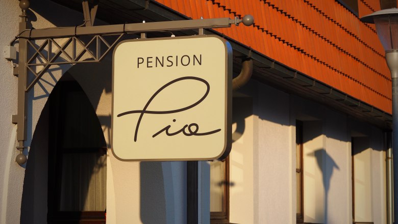 Haus Straßenansicht, © Pension Pia OG Haus Straßenansicht, © Pension Pia OG