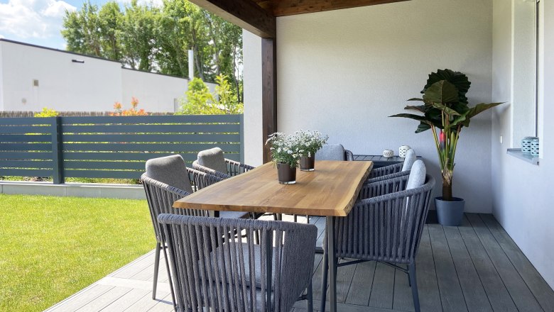 Terrasse und Garten, © Kay Haderer Terrasse und Garten, © Kay Haderer