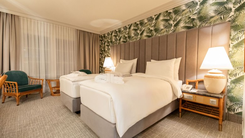 Eventhotel Pyramide, Zimmer, &copy; Eventhotel Pyramide