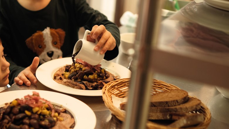 Weingut Hartl, &copy; Wienerwald Tourismus/Kerstin Semmelmeyer