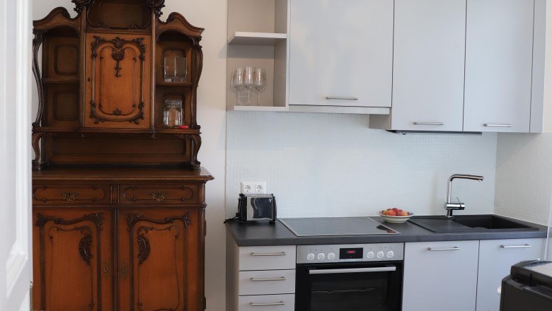 Kitchen, &copy; Elisabeth Hobik