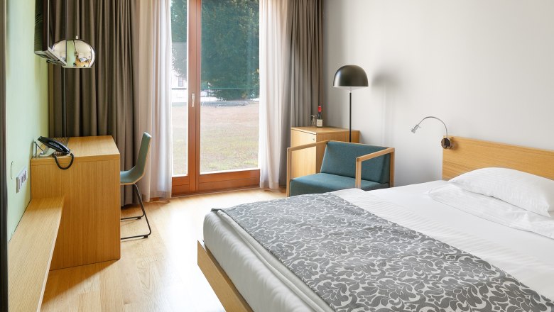 Parkblick Einzelzimmer Queensize, &copy; Peter Hruska