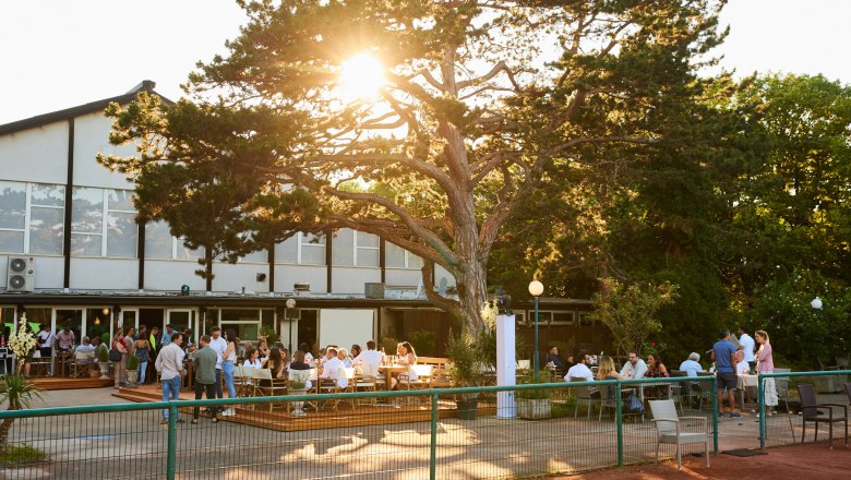 20210803_093840155_ios, &copy; pykes.at