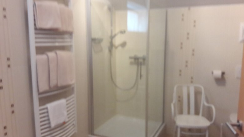 Badezimmer, &copy; Bila Auer