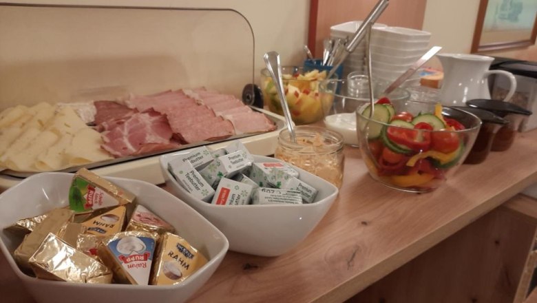 Fr&uuml;hst&uuml;ck, &copy; Kirchenwirt Halbwax