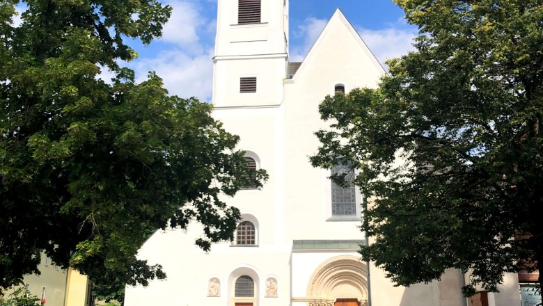 Basilica from the outside, © Wienerwald Tourismus