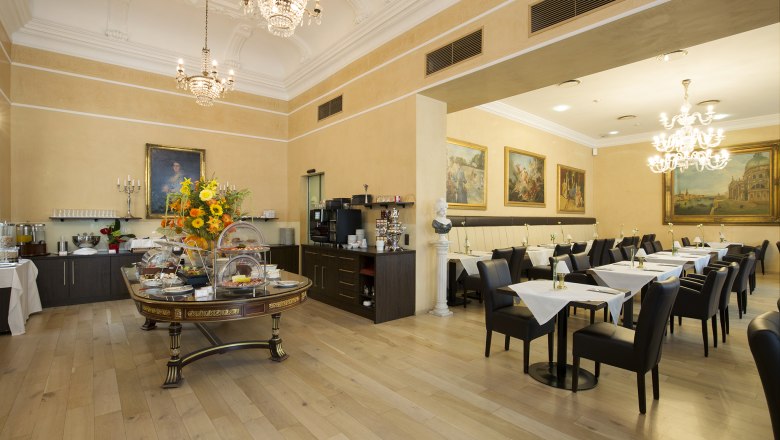 Fr&uuml;hst&uuml;ck, &copy; Carl&acute;s Bistro & Caf&eacute;