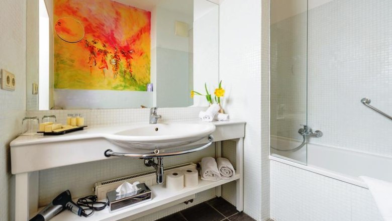 Badezimmer, &copy; Christian Dusek &copy; Hotel Herzoghof GmbH