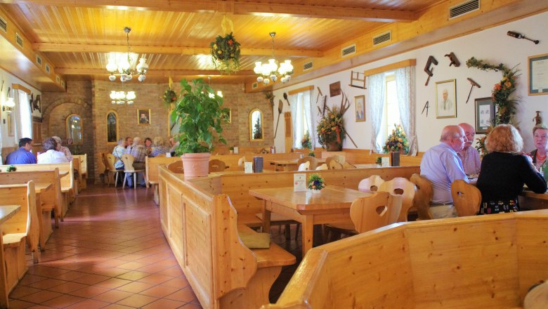 Wine tavern, &copy; Gisela Plank / www.informativ.cc