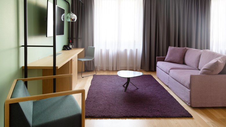 Junior Suite Wohnbereich, &copy; Peter Hruska