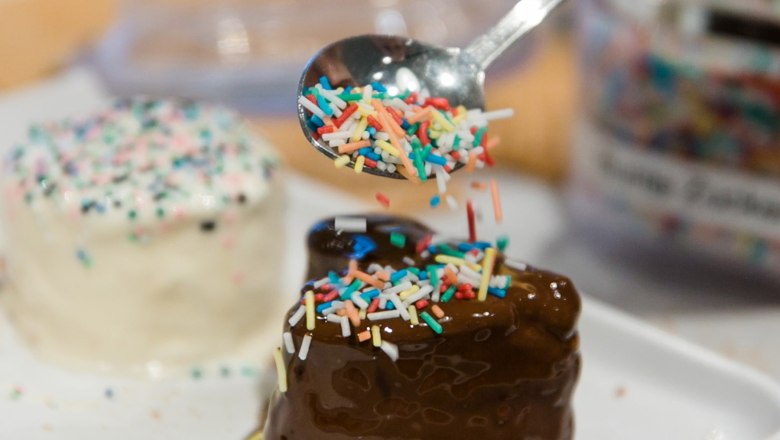 Swedish Bombs Workshop Topping, &copy; Niemetz Schwedenbomben