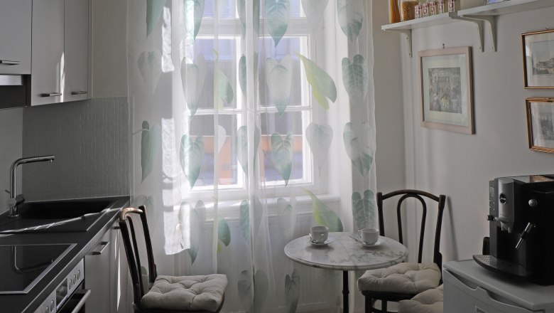 Kitchen, &copy; Elisabeth Hobik